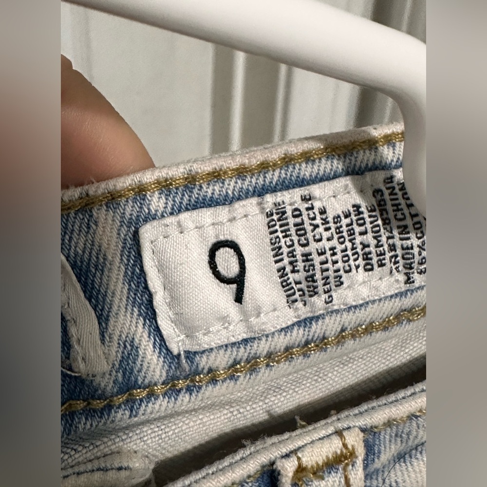 Jeans size 9 - Picture 2 of 3